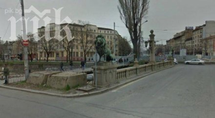 бавят ремонта лъвов мост