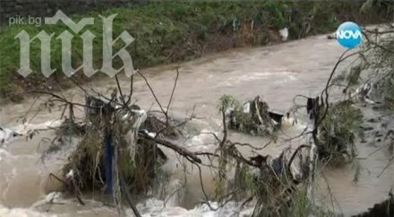 обстановката страната нормализира проливните дъждове