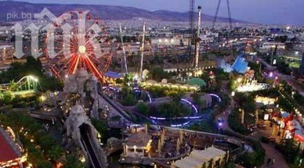 зловещ инцидент лунапарк атина годишно дете загина друго тежко състояние