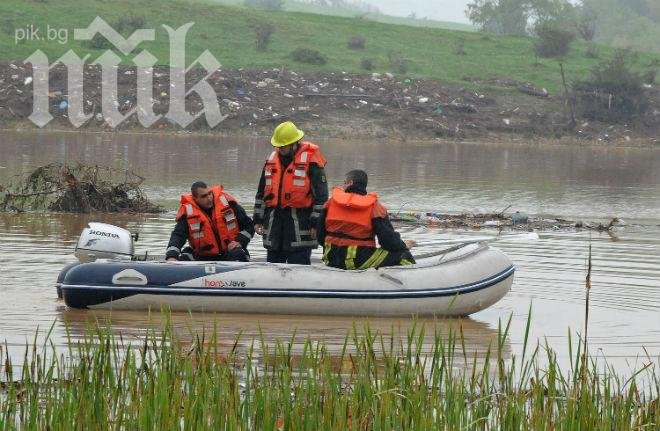 Намериха трупа на лекарката, отнесена от пороя във Винево