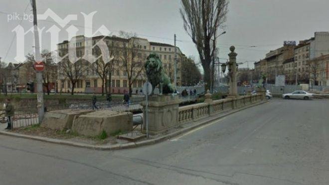 Бавят ремонта на Лъвов мост