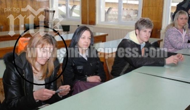 Изпратиха в сетния й път зверски убитата Клавдия от Враца