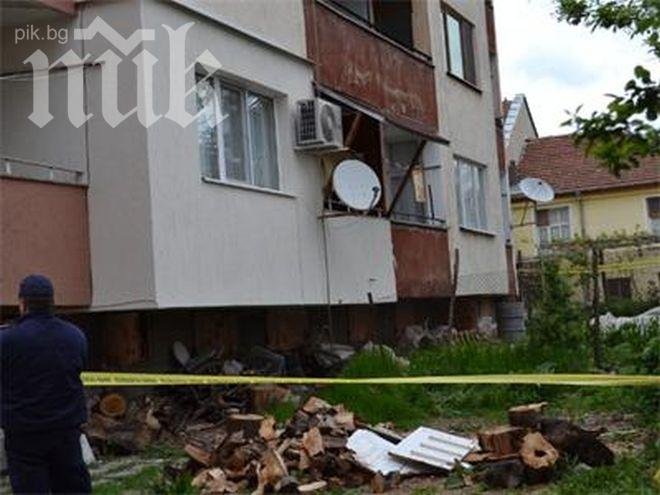 Причина за двойното убийство в Джебел - любовен триъгълник? Майката имала връзки с няколко мъже едновременно Причина за двойното убийство в Джебел - любовен триъгълник? Майката имала връзки с няколко мъже едновременно