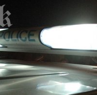 Дете се задуши на прозорец на кола