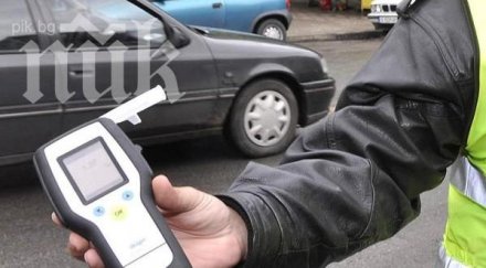 мъртвопиян 329 промила шофирал кюстендил