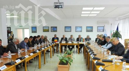 румънска делегация посети аец козлодуй