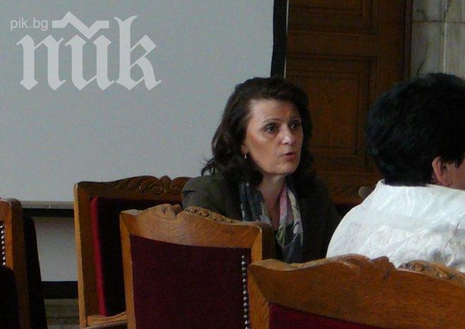 Първо в ПИК! Обвинената в корупция зам.-министърка „19/45“: Нека да ни проверят, ако има информация