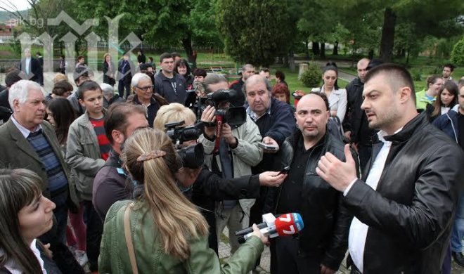 Бареков: В Розово няма ксенофобия, виновно е правителството