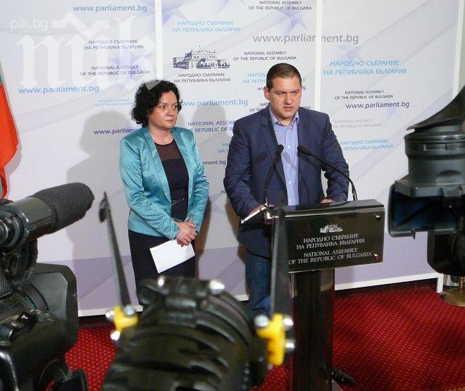 ГЕРБ: Самозваният експерт Орешарски отказа среща с кметове, хората ще го замерват с камъни