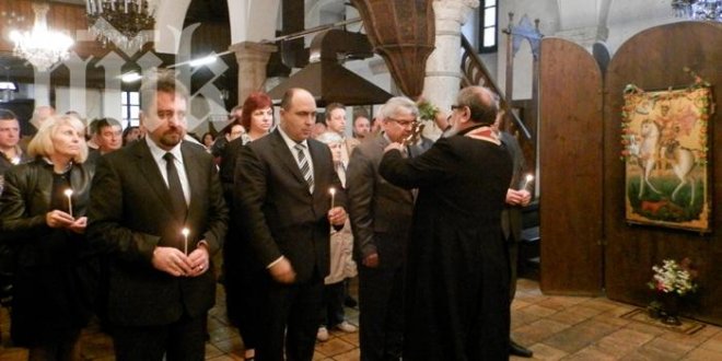 ГЕРБ - Плевен започна предизборната кампания с водосвет