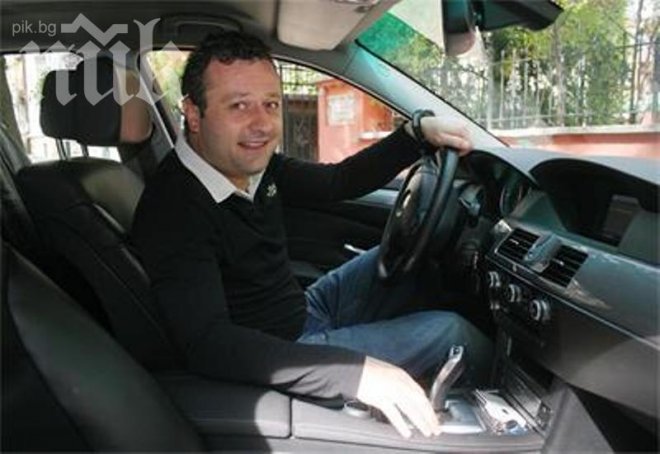 Супер лукс! Рачков подкара джип за 60 бона
