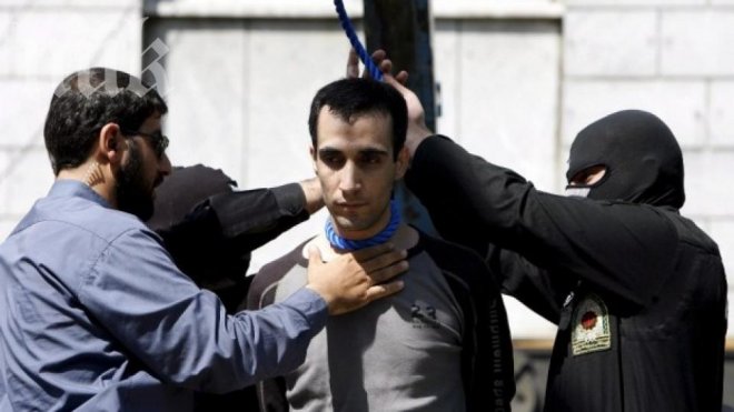 The Guardian: Съдия осъди на смърт 720 мъже в Египет