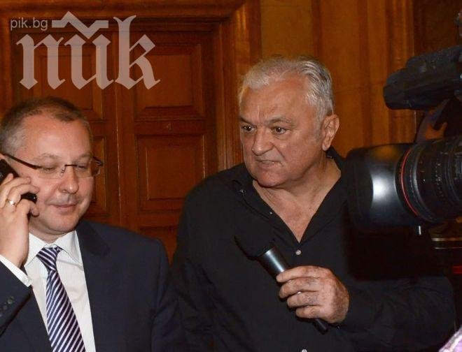 Сашо Диков първо пред ПИК: До юли съм в Нова тв, след това ще видим, не водя никакви преговори с Би Ти Ви!