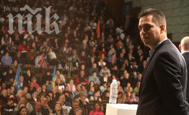 Ангел Славчев: Чрез Европа трябва да натиснем политиците ни да работят за хората