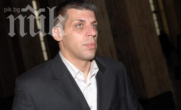 16 години затвор за жестокото тройно убийство в „Гео Милев“