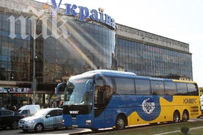 Трамвай и камион се сблъскаха в Киев, 19 са ранени – половината са деца