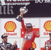 И след 20 години светът не прежали Айртон Сена