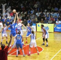 Дунав 8806 спечели шампионската титла по баскетбол при жените