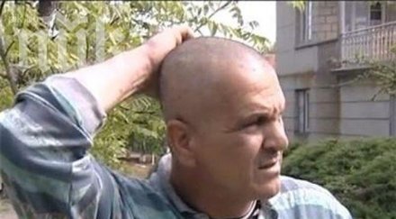 кмет отнета книжка продължава шофира