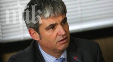 кнсб работниците искат фалит неплатени заплати