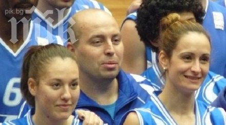 стефан михайлов левски загуби титлата три момичета тренираха дискотеките