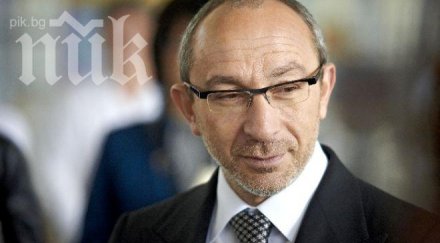 кметът харков вече диша сам