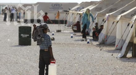 огромен бежански лагер отворен йордания