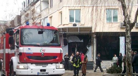 автомобил горя факла велико търново