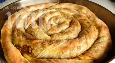 започна фестивалът баницата разлог