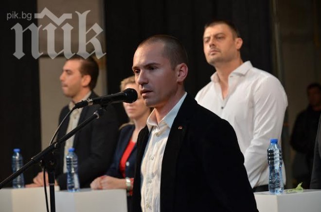Джамбазки: Демографската криза и правата на българите в Сърбия и Македония са моята кауза Джамбазки: Демографската криза и правата на българите в Сърбия и Македония са моята кауза
