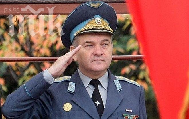 Ген. Симеонов: Можем да реагираме адекватно при военна заплаха, засега няма такава