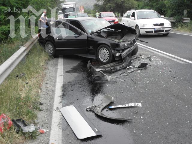 Двама загинаха на пътя през изминалото денонощие