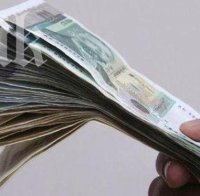 Бизнес за милиарди: Жени стават събирачи на дългове