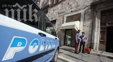 лидерът шин фейн джери адамс освободен