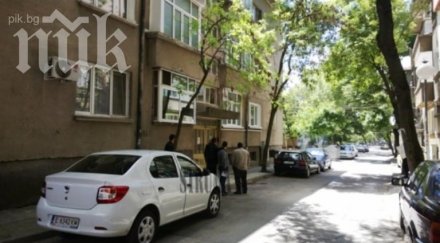 навръх гергьовден майката известния журналист бнт марио гаврилов загина годишната лимонка паднала третия етаж обновена снимки