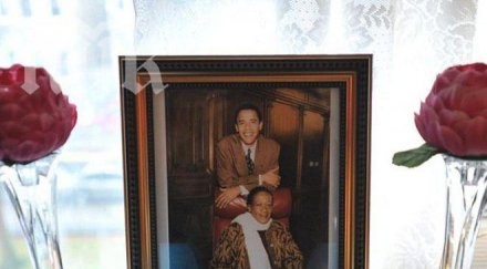 погребаха лелята обама сунитско гробище кения