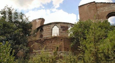 чудо растящ камък спасява рак манастир горни богоров