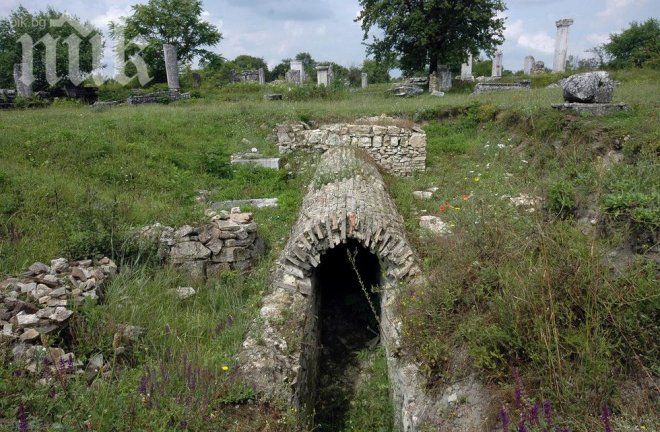 Ад край Брестовица! Две братчета се удавиха в канал 