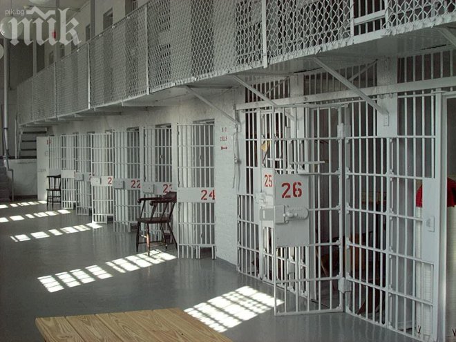 Избягалият затворник - Шливата е от бандата на Мечо и Ламята