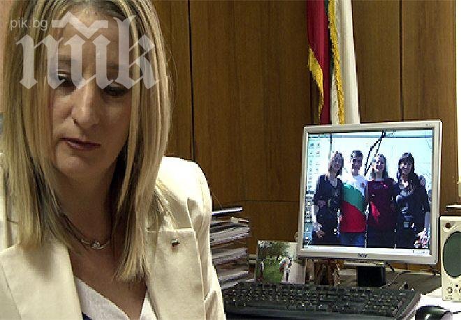 Върнаха Райна Манджукова в агенция за българите в чужбина