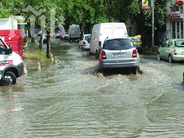 Община Силистра все още изчислява щетите след поройните дъждове