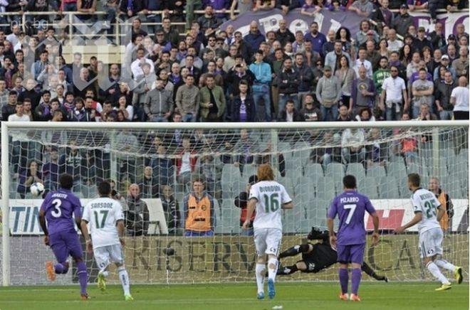 Сасуоло шокира Фиорентина на Артемио Франки след зрелищен екшън със седем гола