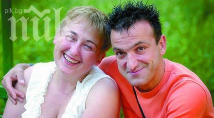 нина прави черни магии зуека