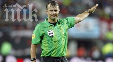 холандец свири финала шампионската лига