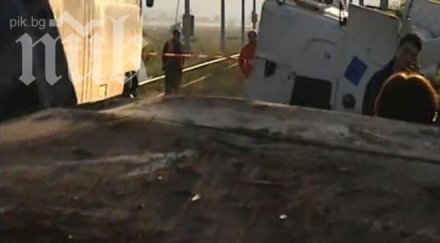 прокуратурата подхвана катастрофата влак камион