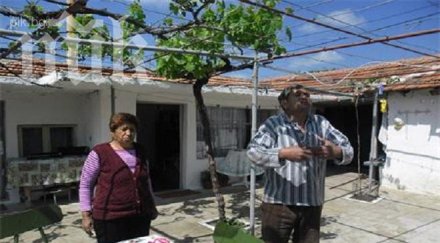 ракета градушка удари къща сливен