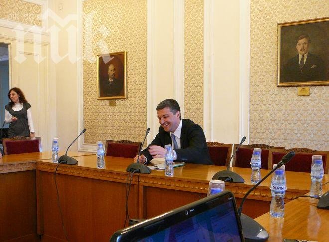 Драго Стойнев: Не очаквам спад в туризма, украинците едва ли ще почиват в Крим!