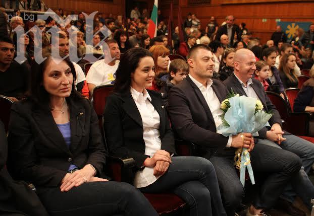 Коджабашева: Данъчни облекчения за бизнеса, ако инвестира в наука