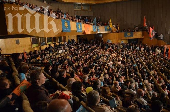 Бареков: Не слушайте телевизиите, нашата партия ще бъде първа (обновена + снимки)