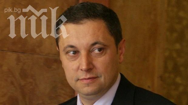 Яне Янев: Парламентът няма воля да се обяви срещу енергийната мафия